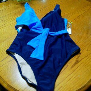 KONA SOL ONE PIECE SWIMSUIT SIZE XL